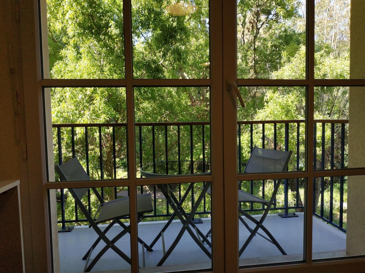 Bonvallet - Studio Paisible Et Chaleureux Avec Balcon アミアン エクステリア 写真