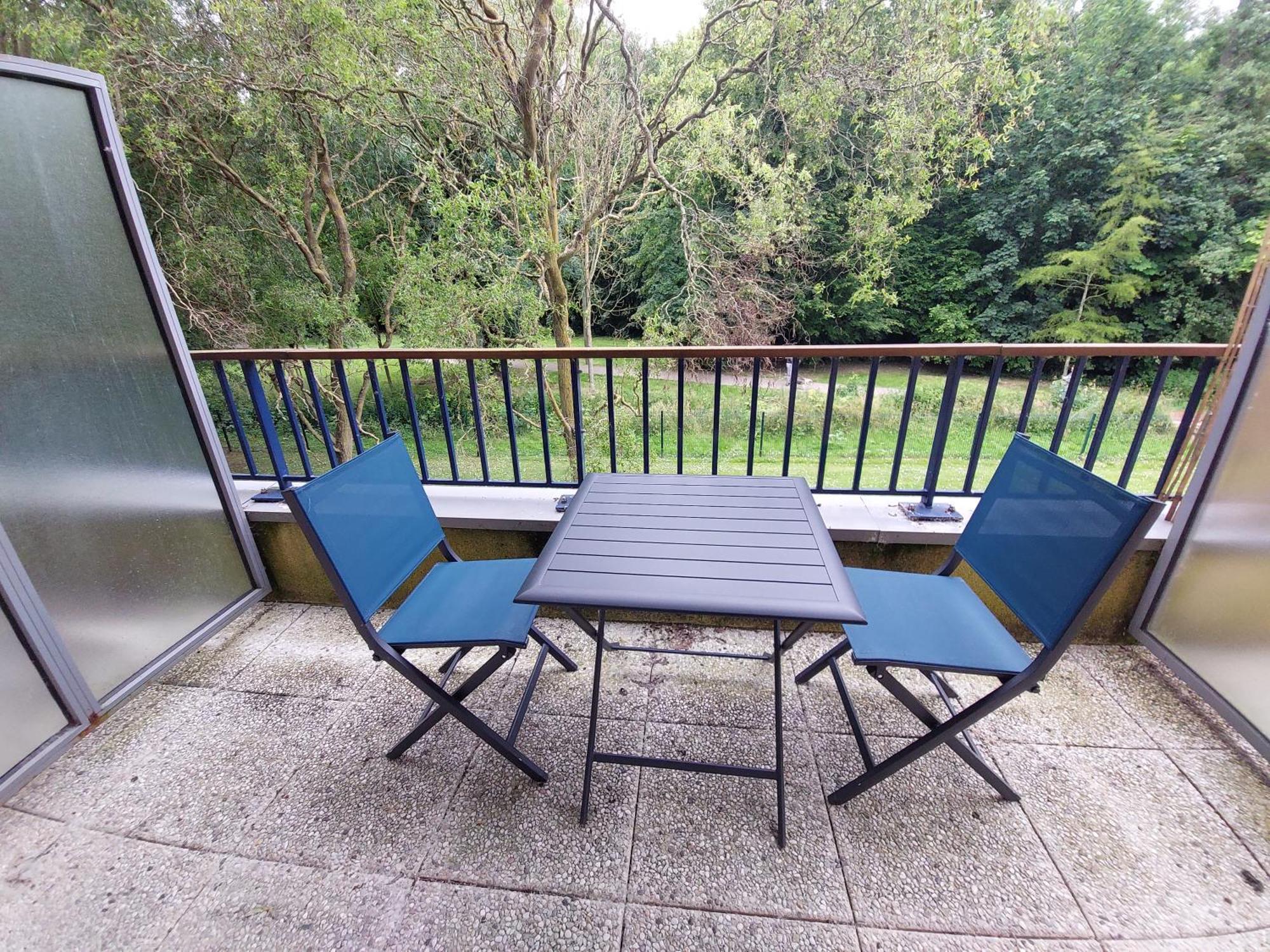 Bonvallet - Studio Paisible Et Chaleureux Avec Balcon アミアン エクステリア 写真